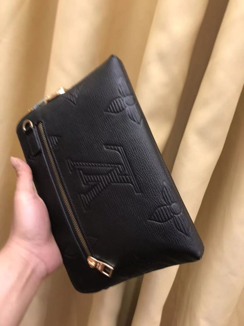 Louis Vuitton Clutch Bags